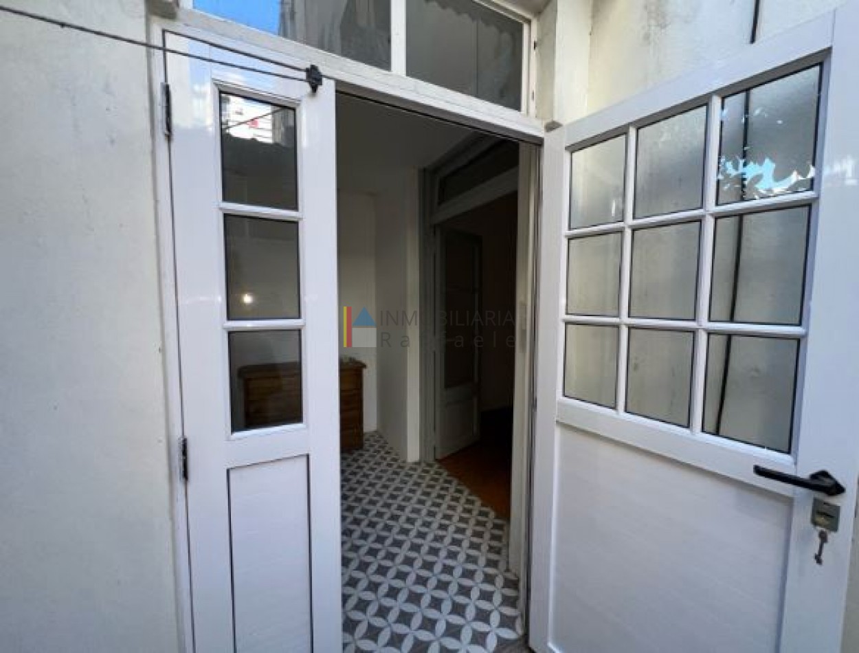 Venta PH Flores 2 ambientes con 2 patios  