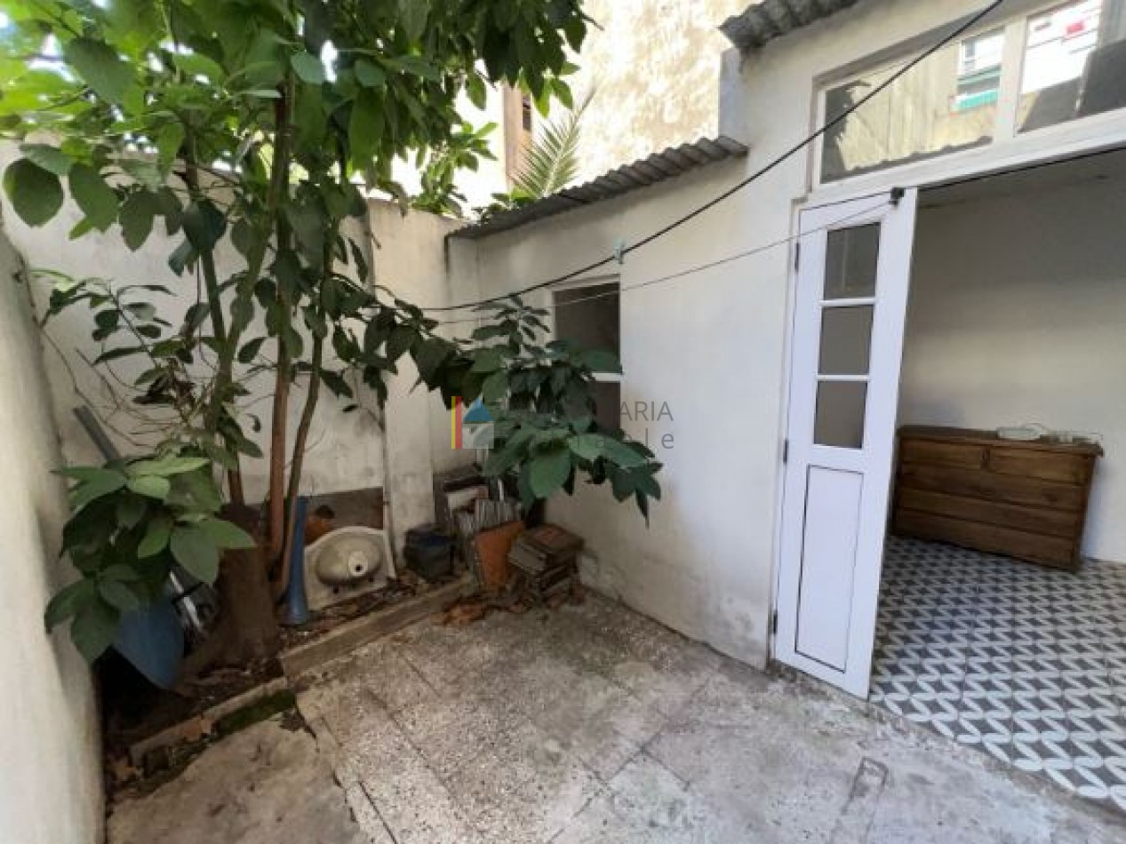 Venta PH Flores 2 ambientes con 2 patios  