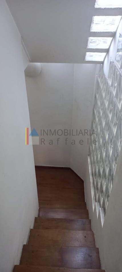 P.H. 3 ambientes al frente con cochera