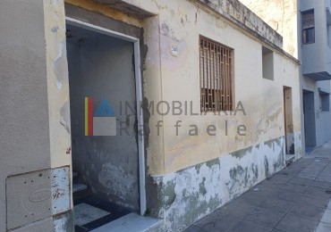 PH a refaccionar con patio y terraza Excelente potencial 